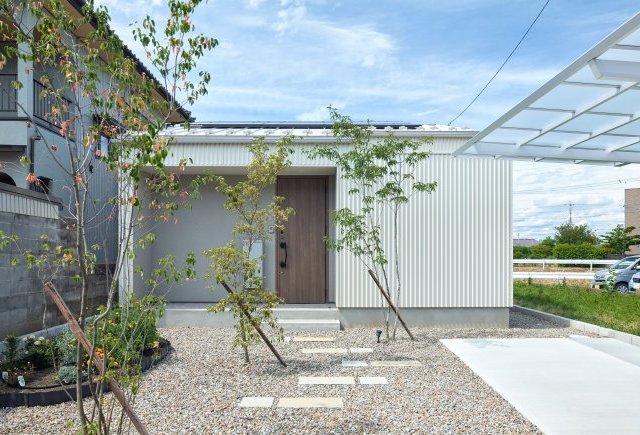 私だけの時間を愉しむ、小さな平屋