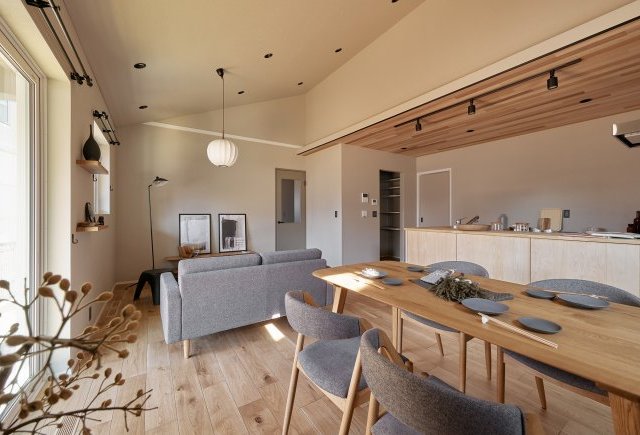 北欧×和の気品を取り入れた平屋